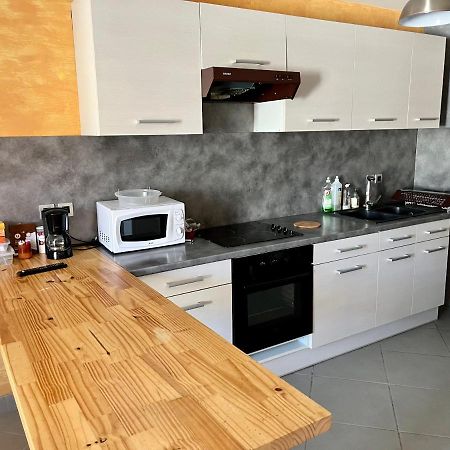 Appartement 2 Chambres - Lits King Size - Wifi - Baignoire Le Puy-en-Velay Экстерьер фото