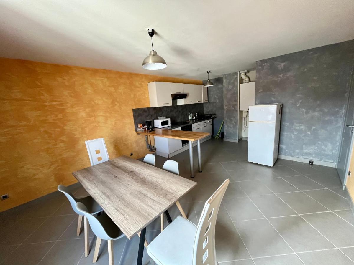 Appartement 2 Chambres - Lits King Size - Wifi - Baignoire Le Puy-en-Velay Экстерьер фото
